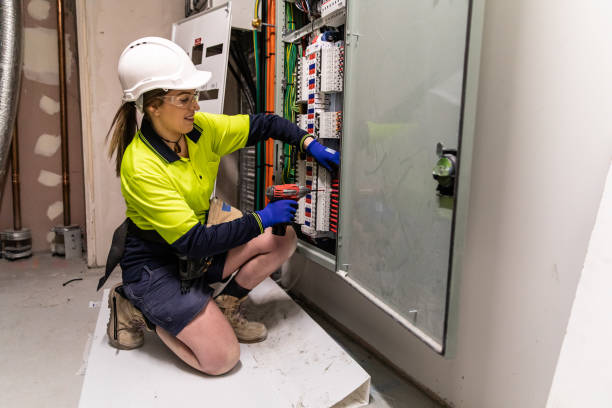 Best Affordable Emergency Electrician  in Ashland, OR