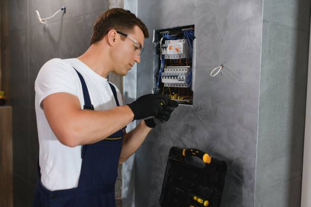 Best Electrical Contractors for Businesses  in Ashland, OR