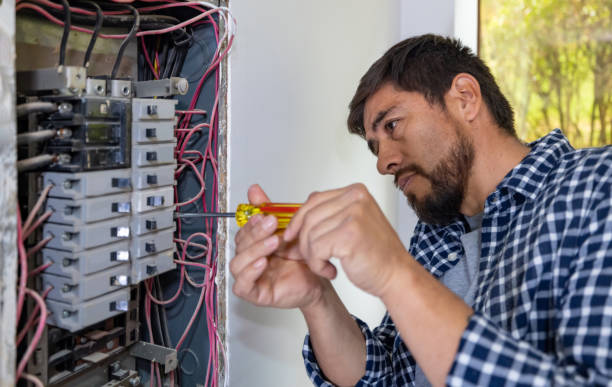 Best Electrician Near Me  in Ashland, OR